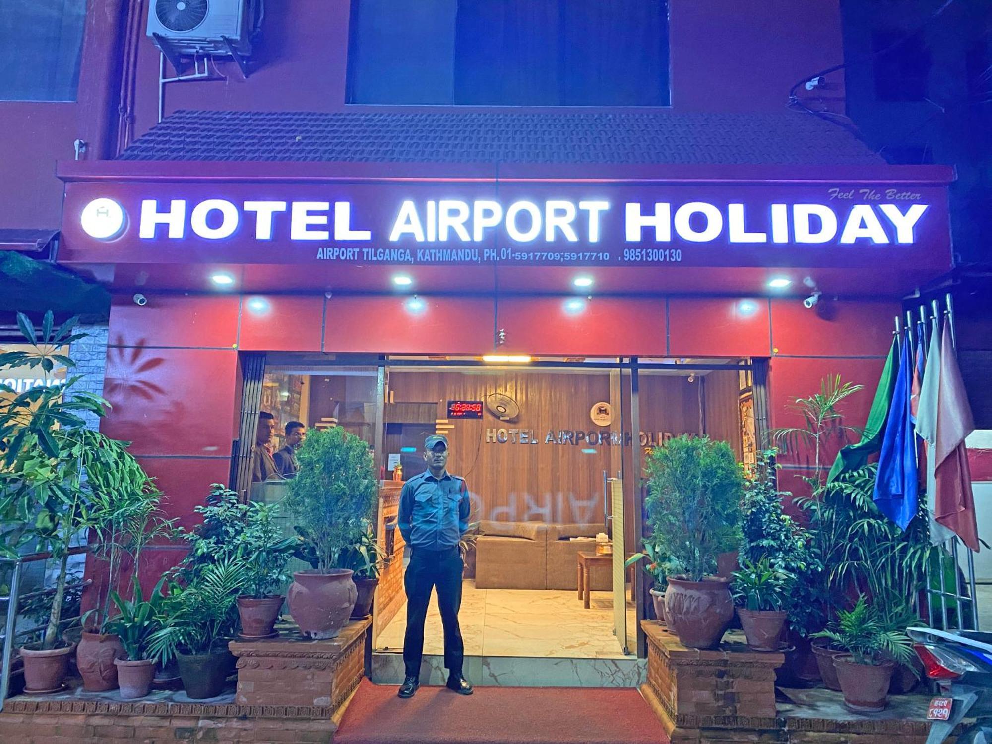 Hotel Airport Holiday Kathmandu Buitenkant foto