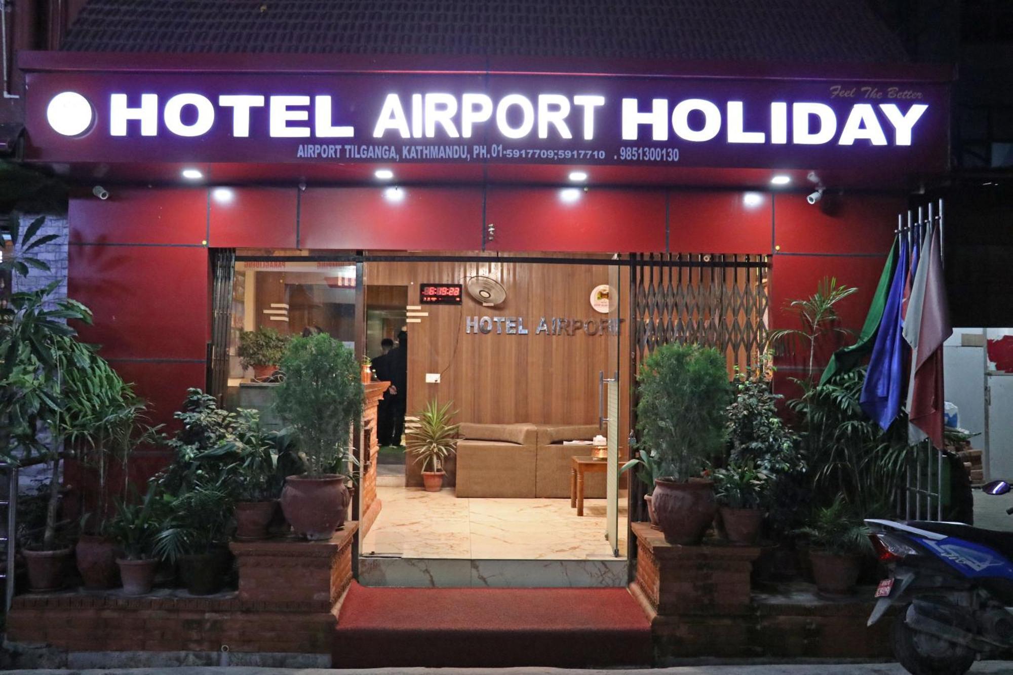 Hotel Airport Holiday Kathmandu Buitenkant foto